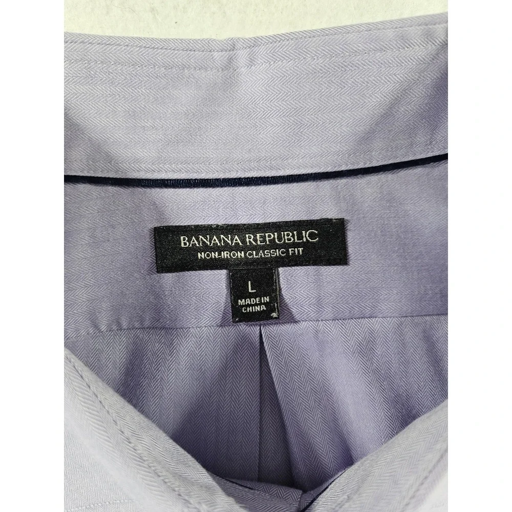 Banana Republic Men's Large Cotton Button Up Shirt Purple Lavender Regular Fit